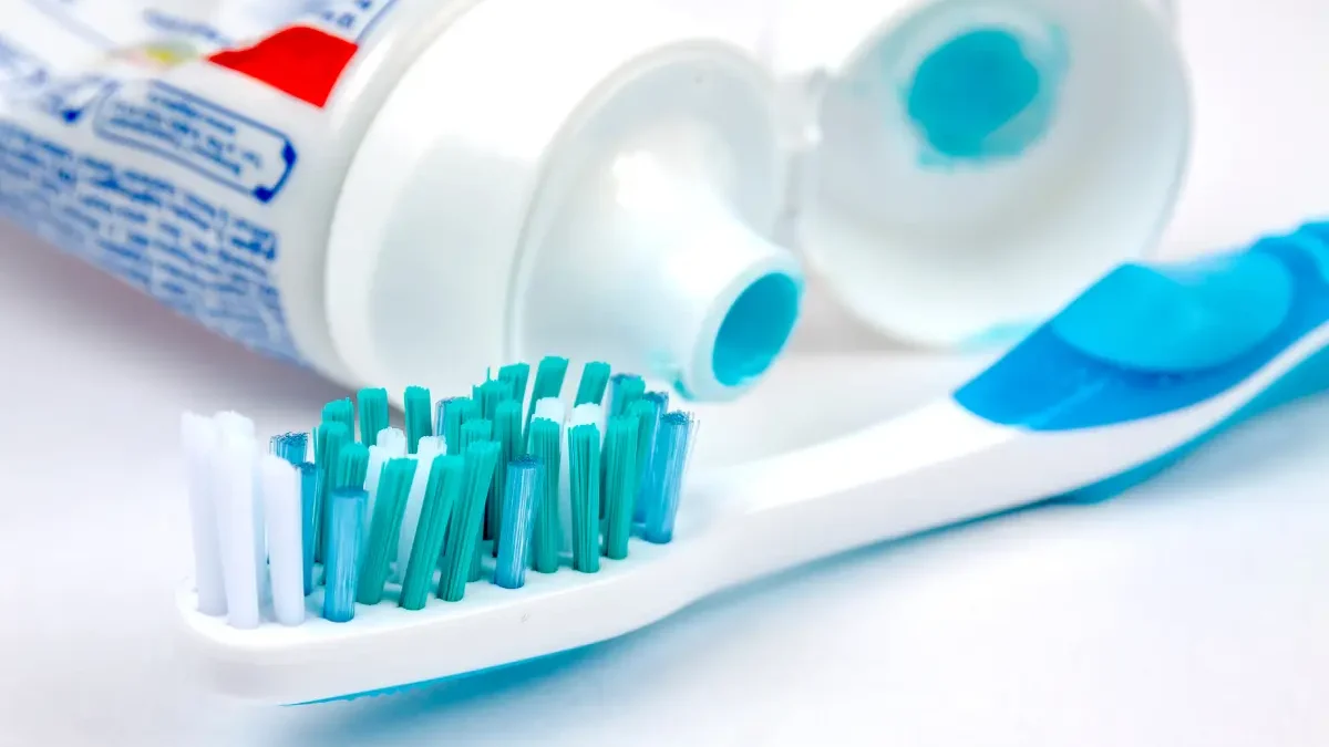 How to Choose the Right Toothbrush and Toothpaste (Backed by Dentists)